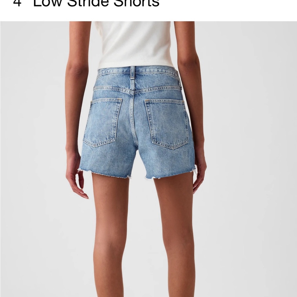 Gap — 4” Low Stride Denim Shorts